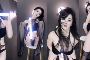 【CC丨温凉】 付费群定制骚舞 情趣 露内 ！(1V/6分40)