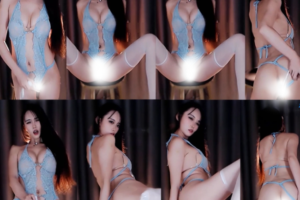 【CC舞蹈小野马】土豪高价超大尺定制热舞 裸背连体丁字 开腿精彩十足！限时 (1V/3分24)