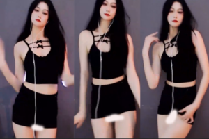 【CC奶昔吖】 直播骚舞剪辑 无内露毛（1V/ 2分53)