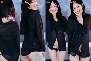 会员免费福利【XX 若*】密码房大尺定制热舞 透视衬衫 丁字露内PP！(1V/3分05)